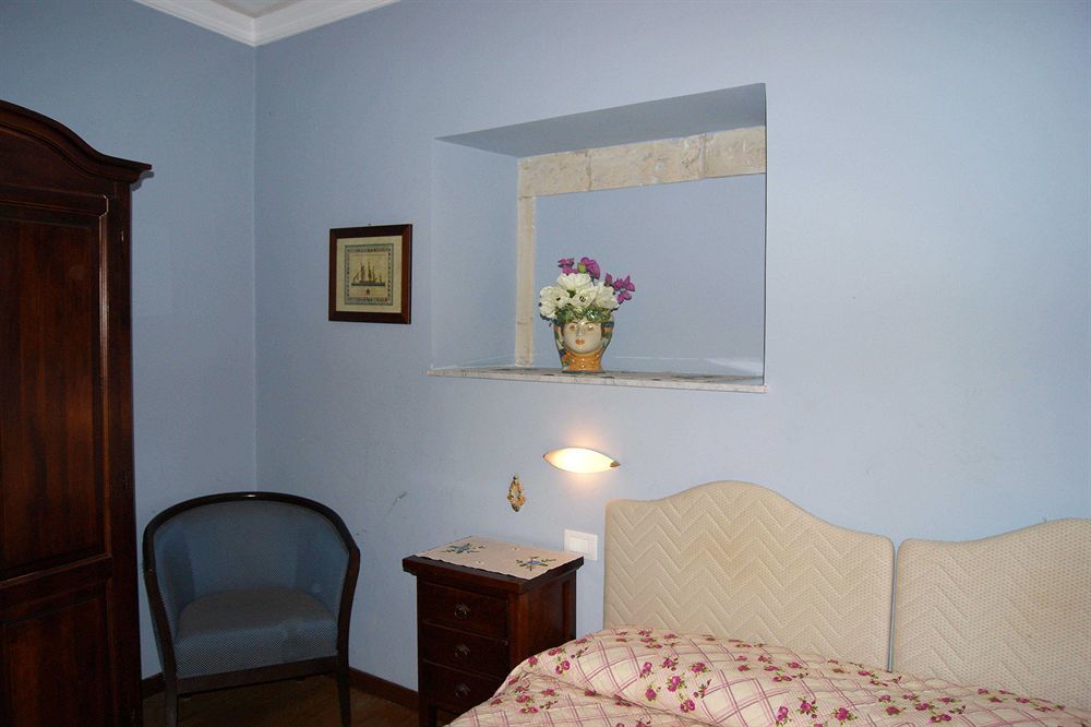 Il Labirinto B&B Сиракузы Экстерьер фото